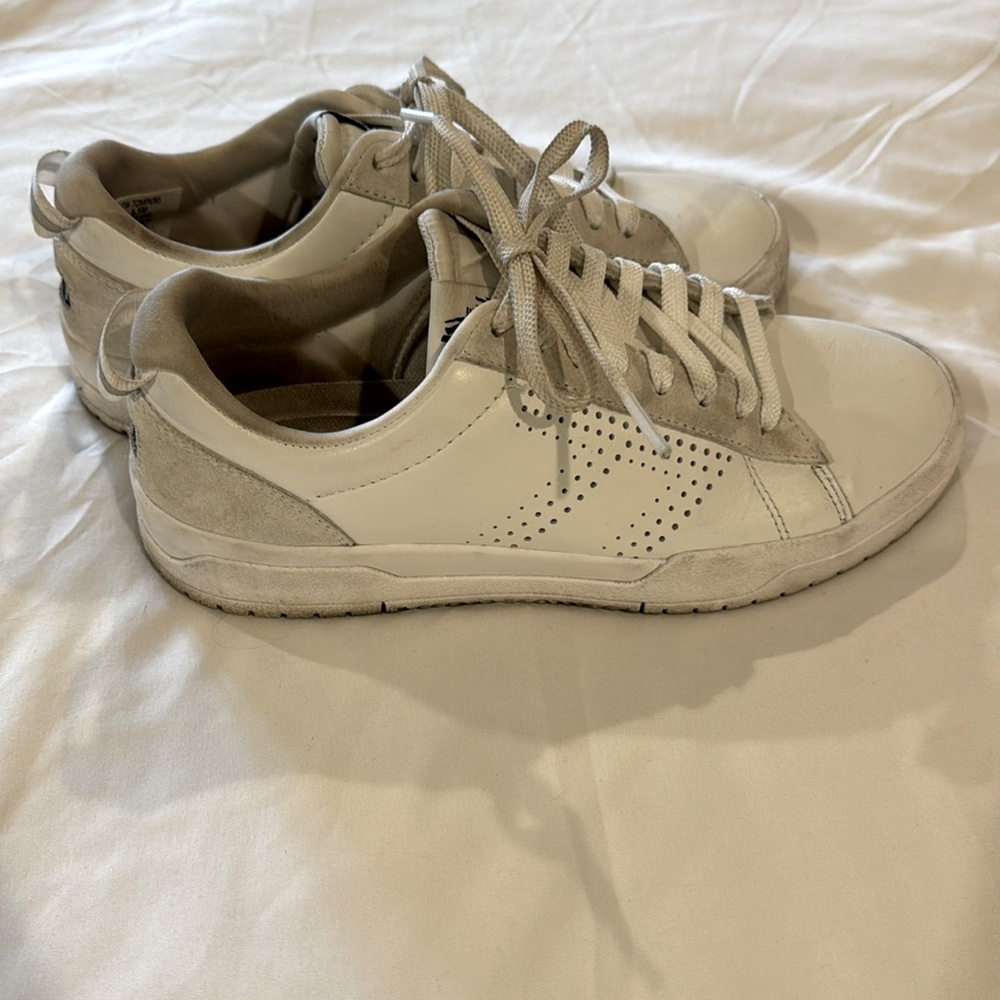 NEW Le Tigre White Leather Tompkins Court Sneakers 6.5
